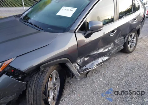 2025 Toyota Rav4 Xle z USA, uszkodzony, nr VIN 2T3W1RFV9SC304250